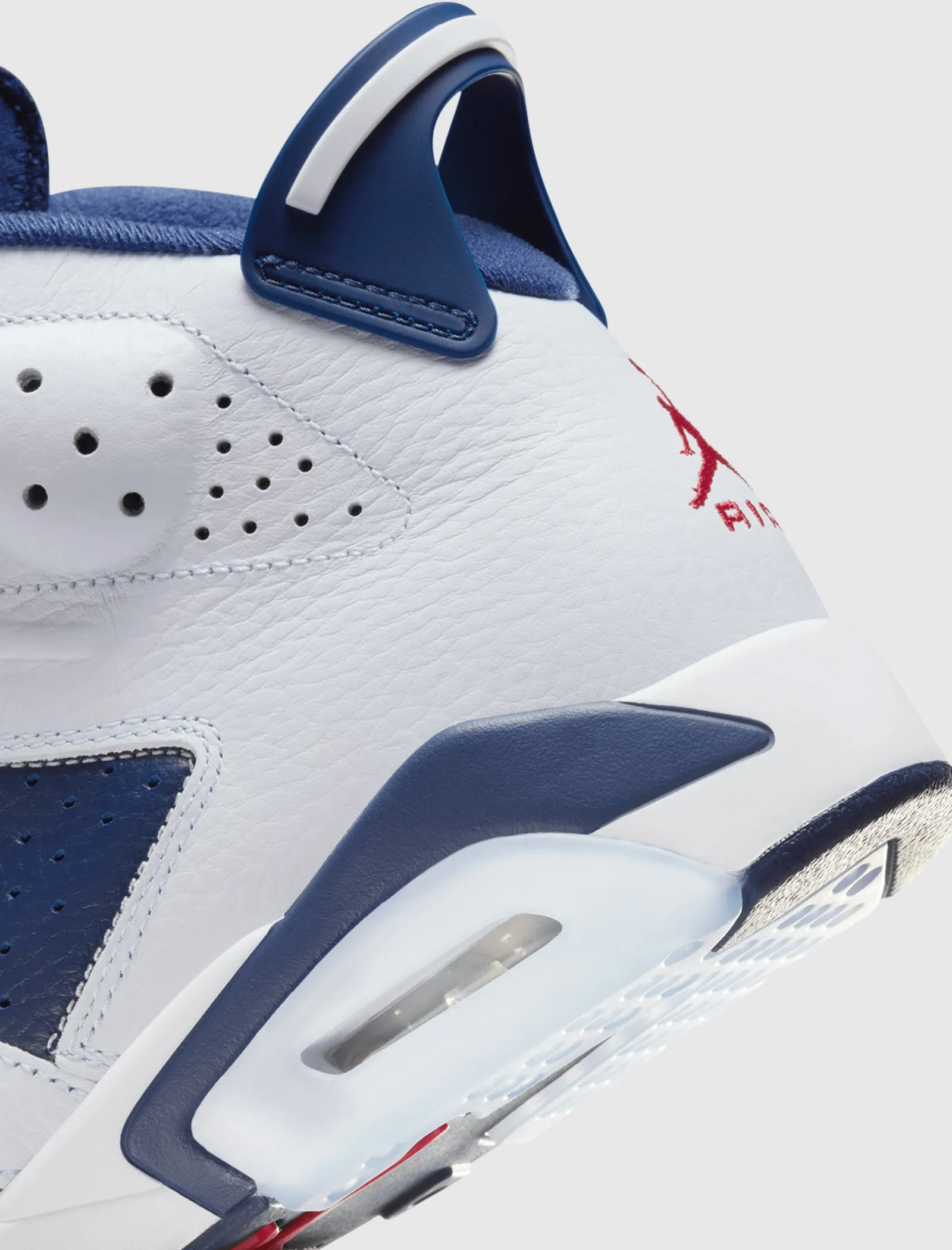 AIR JORDAN 6 RETRO "WHITE/VARSITY RED/MIDNIGHT NAVY"