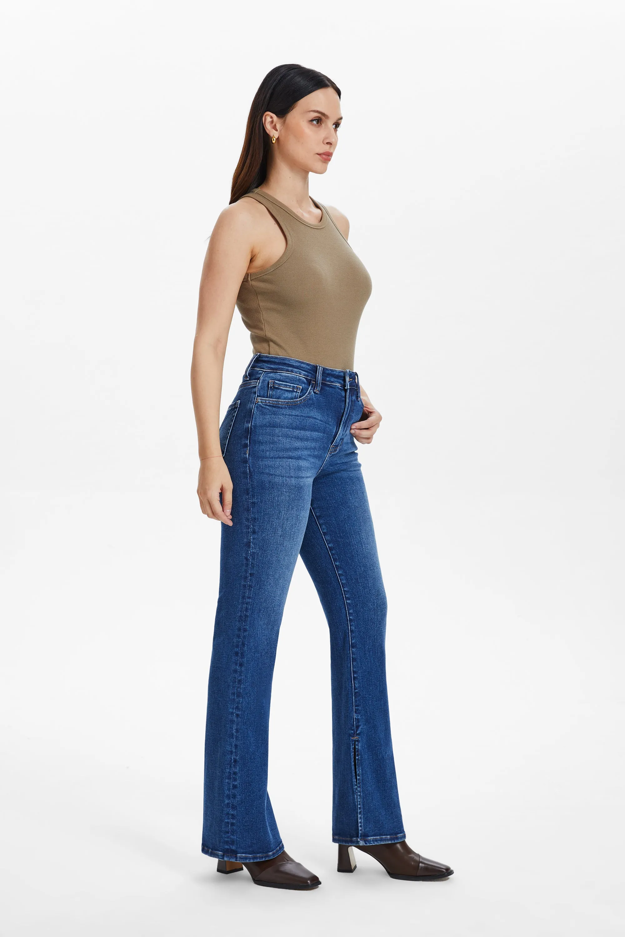 HIGH RISE FLARE JEANS WITH SLIT BYF1095 STARLIGHT