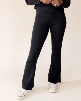 Rib Knit Flex-Fit Flared Legging in Black