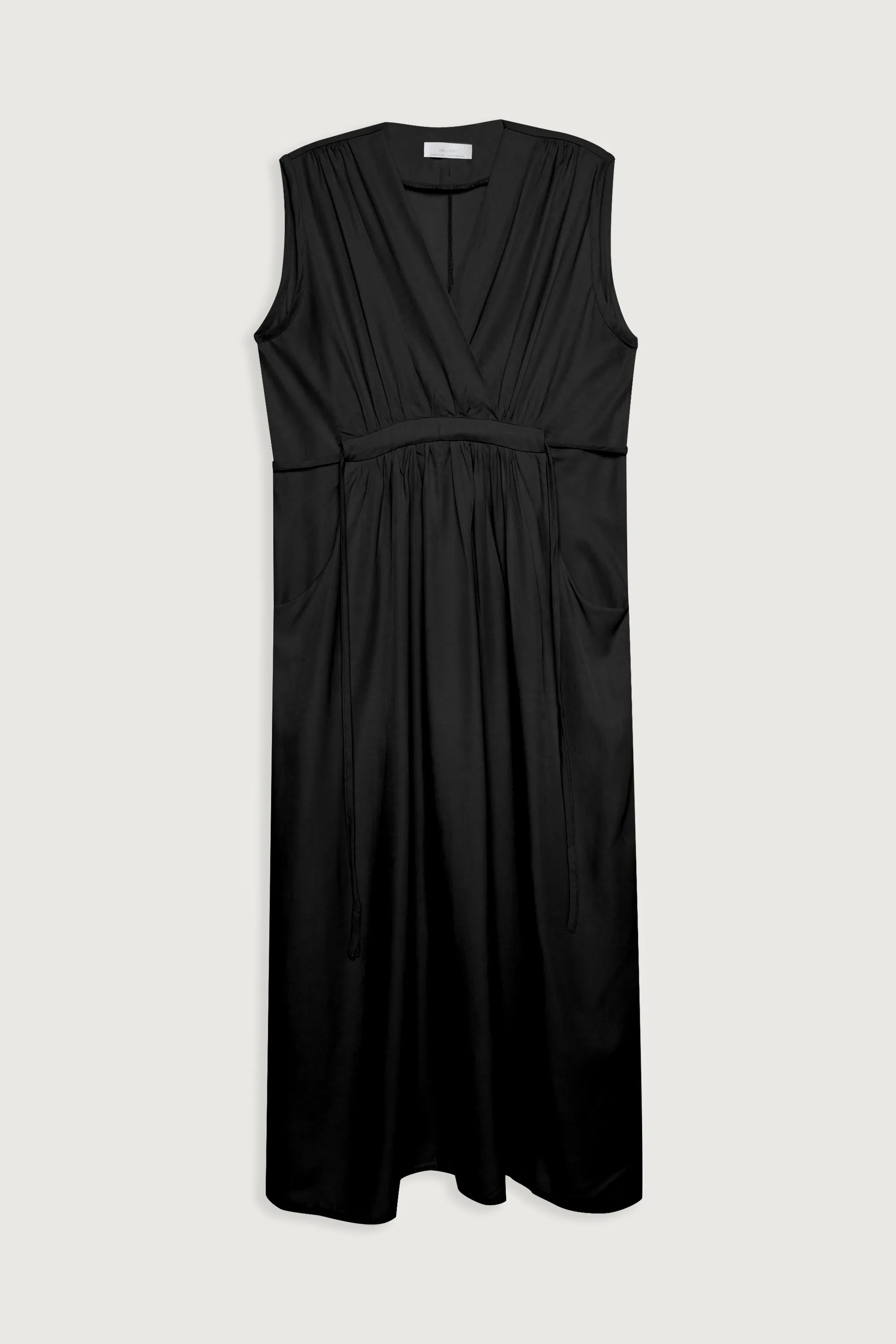 SLEEVELESS MAXI DRESS