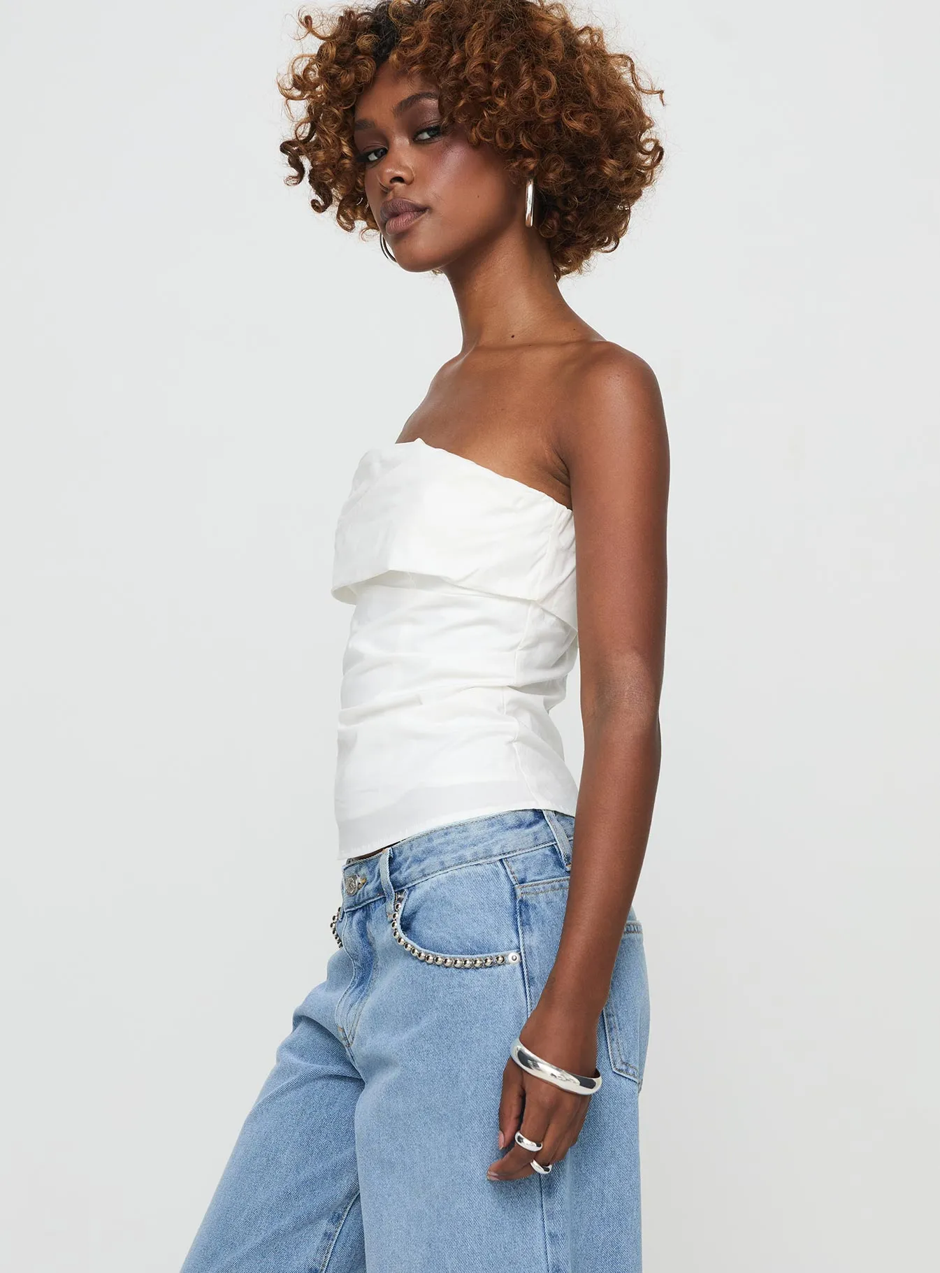 Xandria Strapless Top White